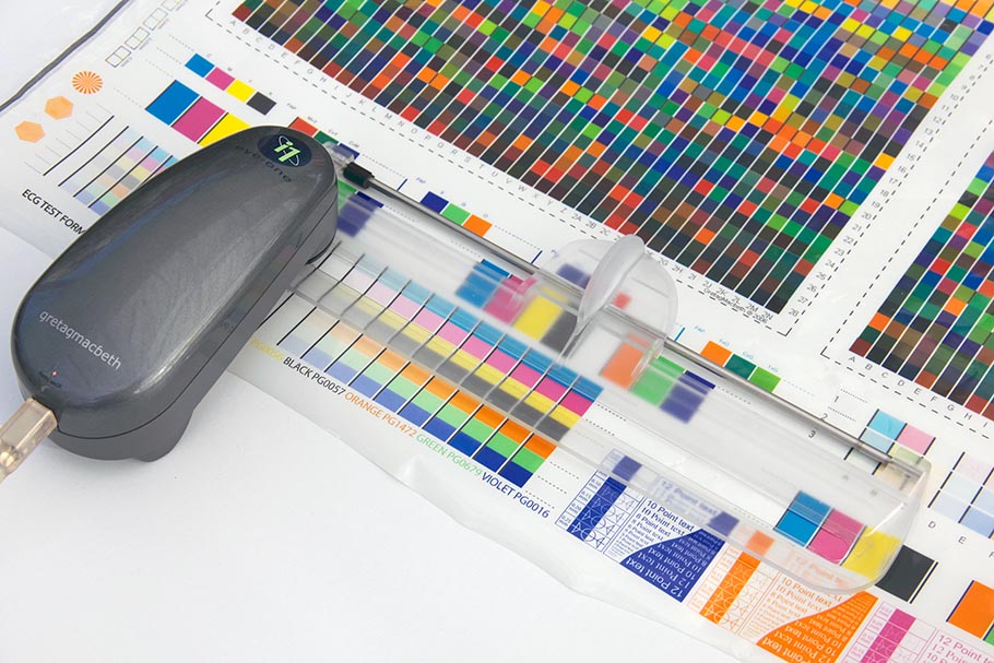 Computing 7 colors rotogravure print correction curves using MagicPress_and_Prepress_N-CLR_options application with Eye-One Pro